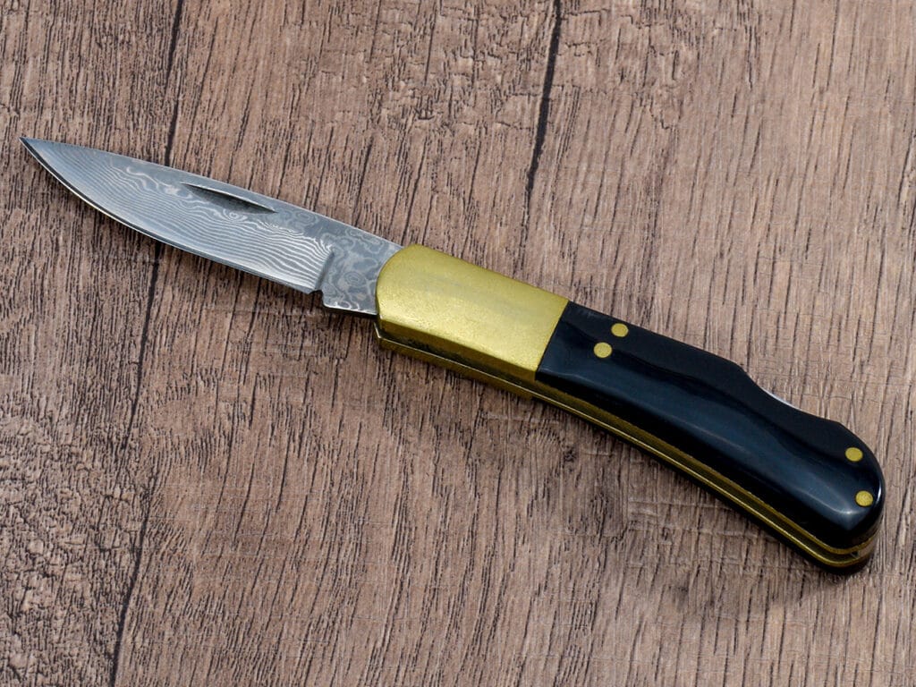 Navaja plegable con ébano