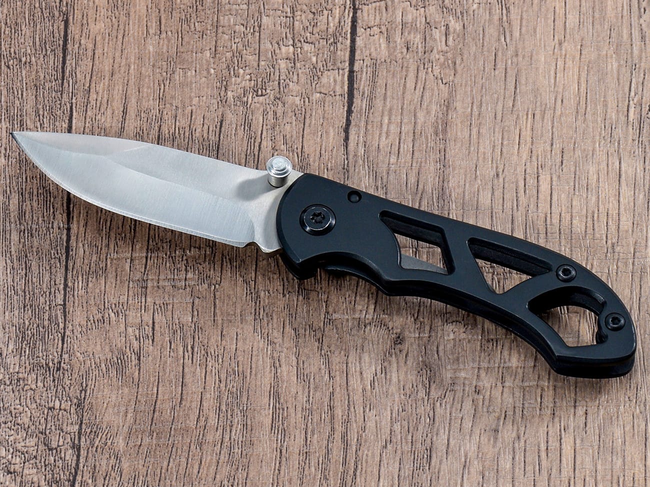 The Ultimate Step by Step Guide How To Close A Pocket Knife Safely 