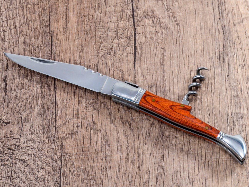 Multifunktionel foldekniv