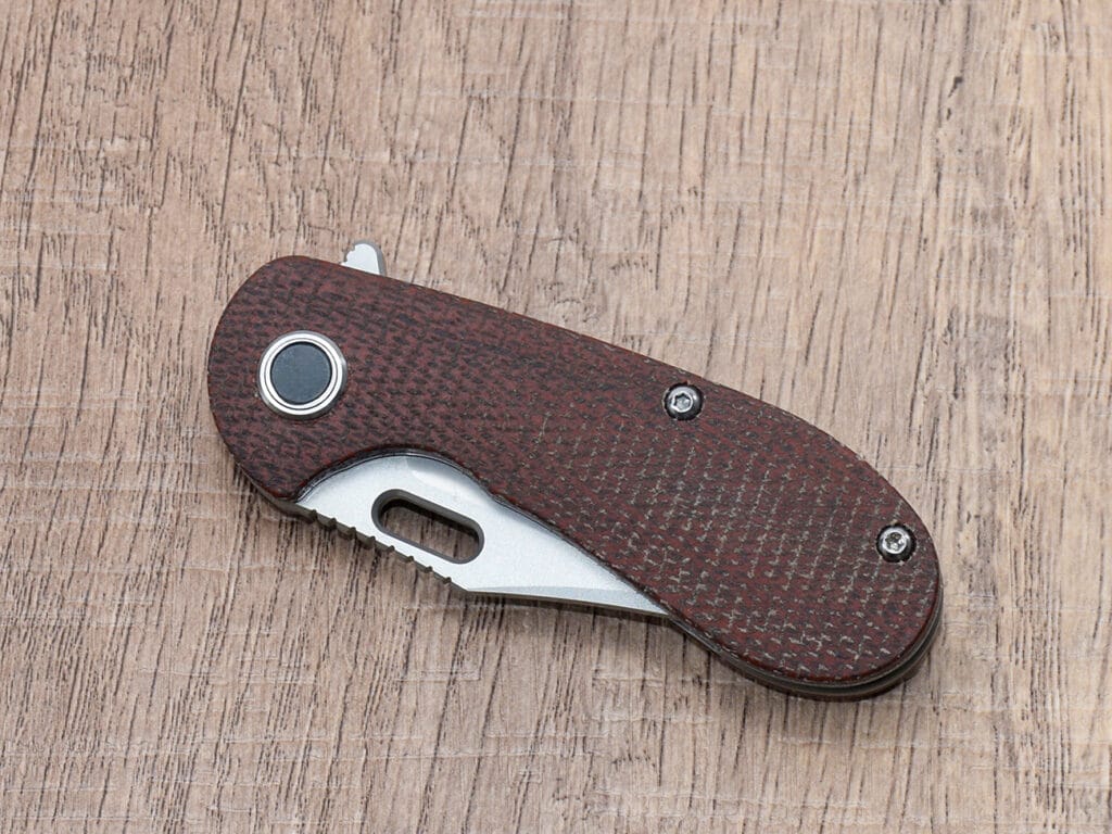Can a Felon Carry a Pocket Knife? Understanding the Legal Landscape 1 Knife with Micarta Handle 03